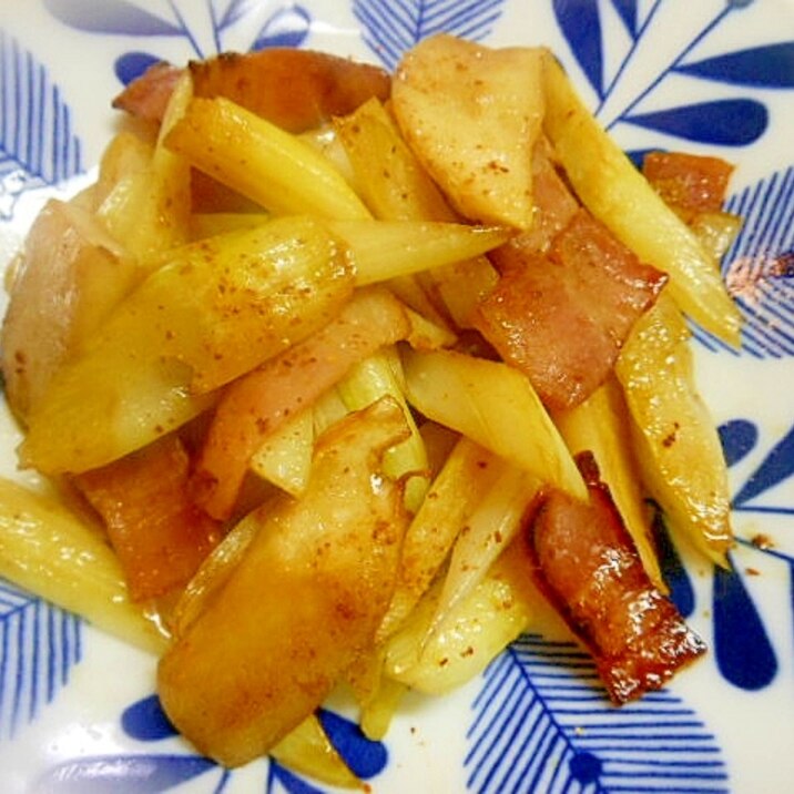 セロリ・ベーコン・エリンギのナンプラー炒め